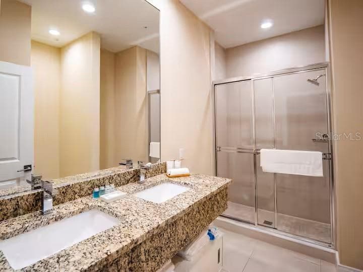 7671 RECIFE DRIVE — photo 17 of 29