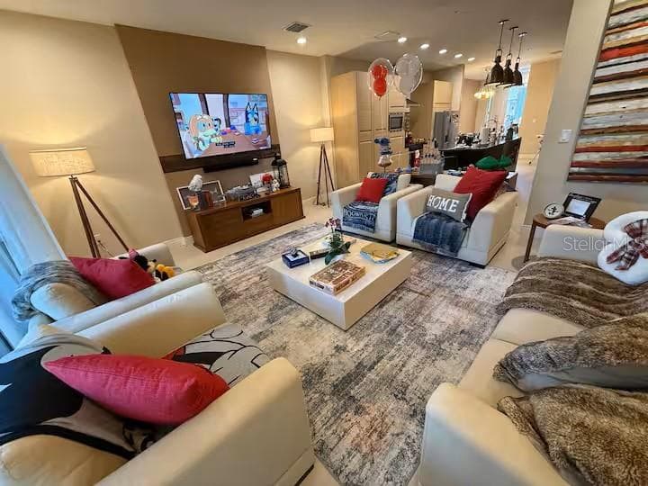 7671 RECIFE DRIVE — photo 7 of 29
