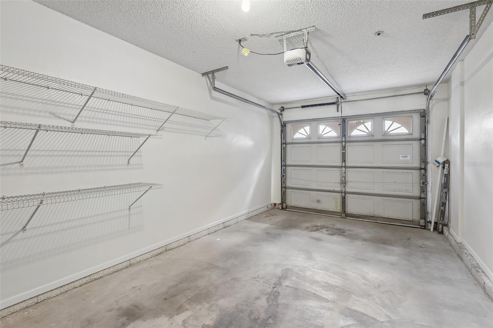 626 NORTHBRIDGE DRIVE — photo 31 of 38