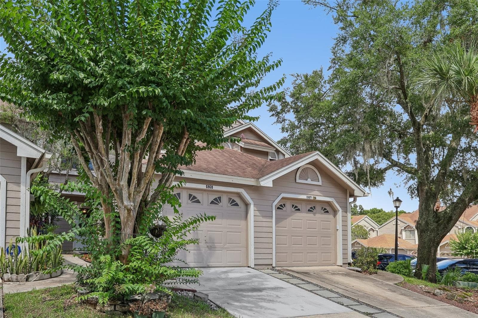 626 NORTHBRIDGE DRIVE — photo 4 of 38