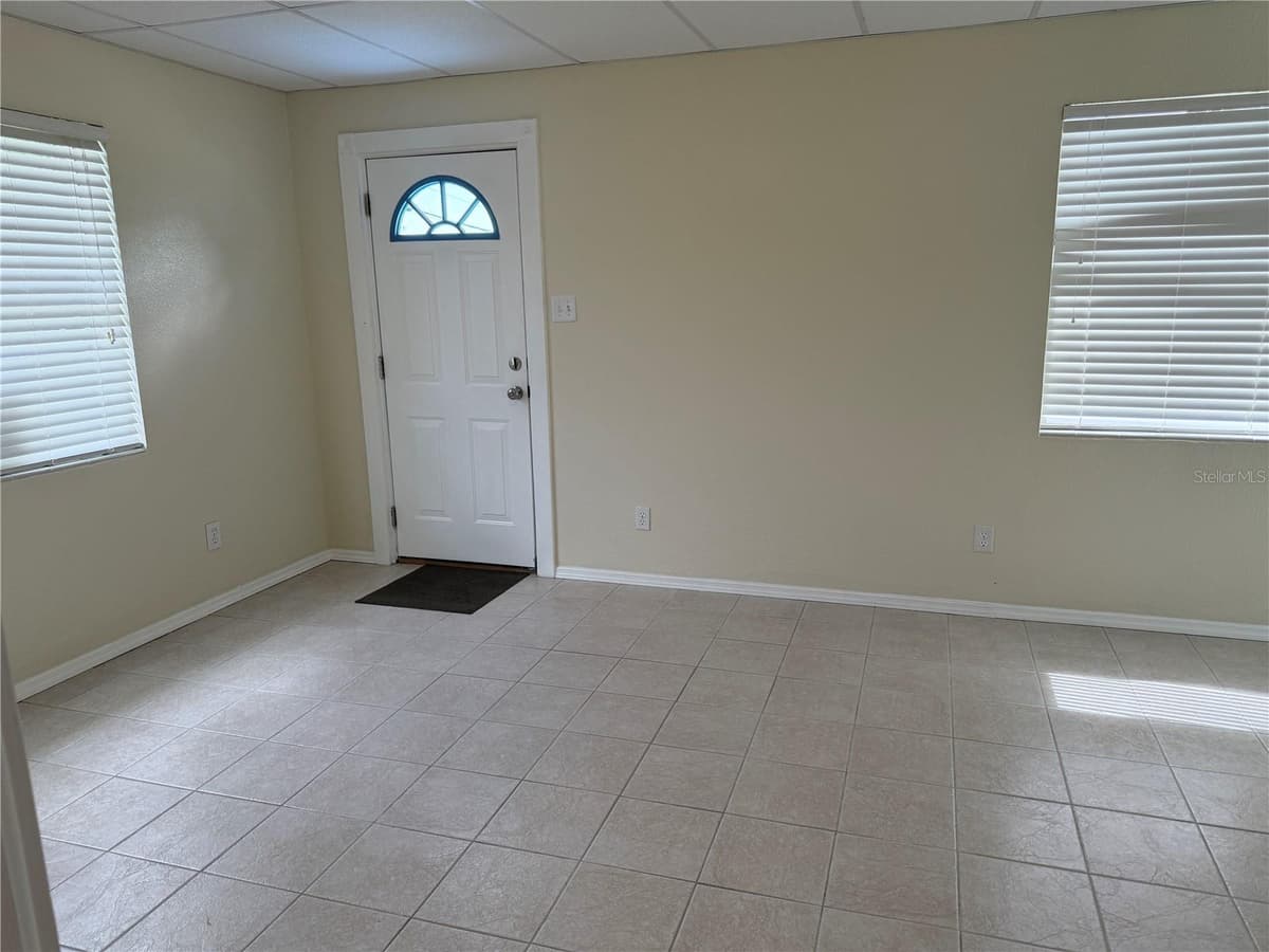 2301 WARM SPRINGS AVENUE — photo 8 of 31
