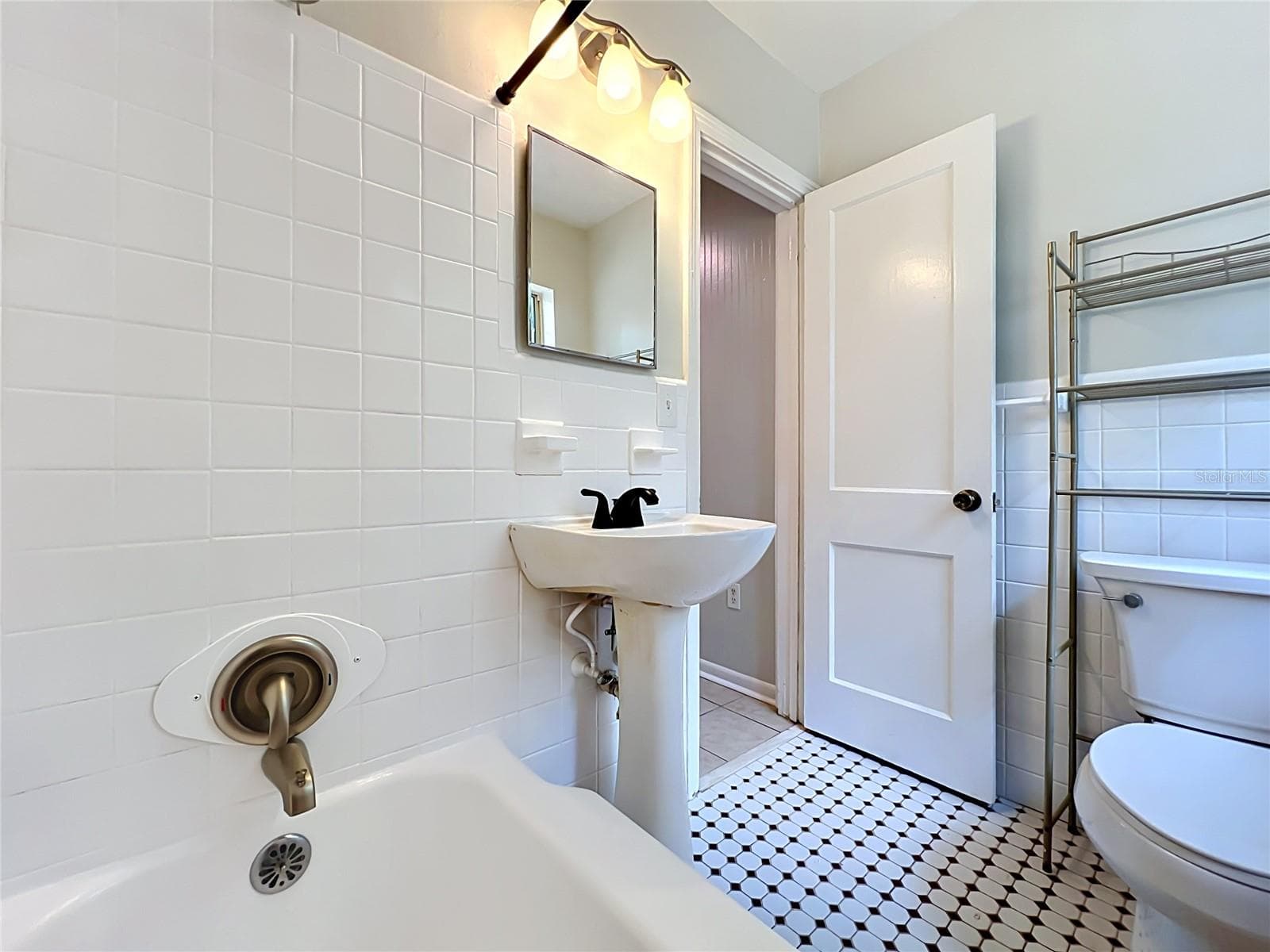 1208 RANDOLPH STREET — photo 16 of 19