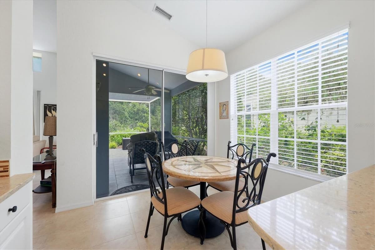 7147 PRESTWICK COURT — photo 16 of 56