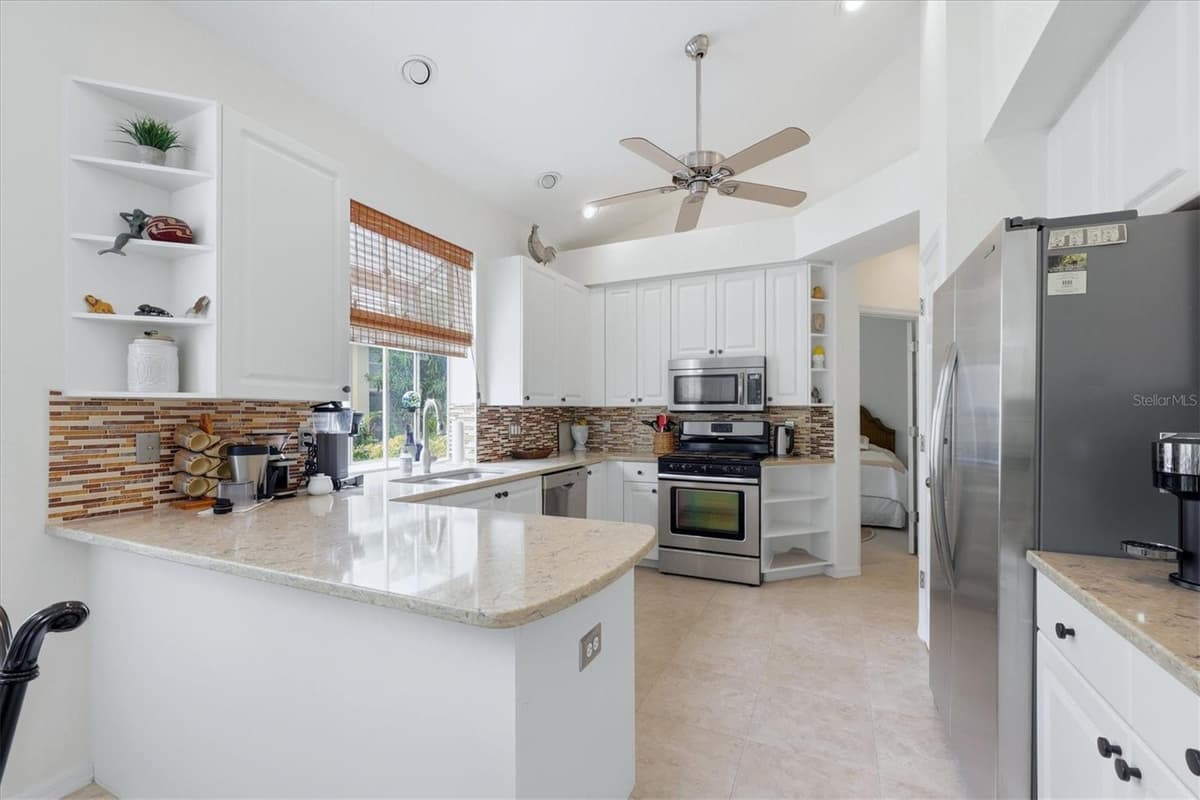 7147 PRESTWICK COURT — photo 17 of 56