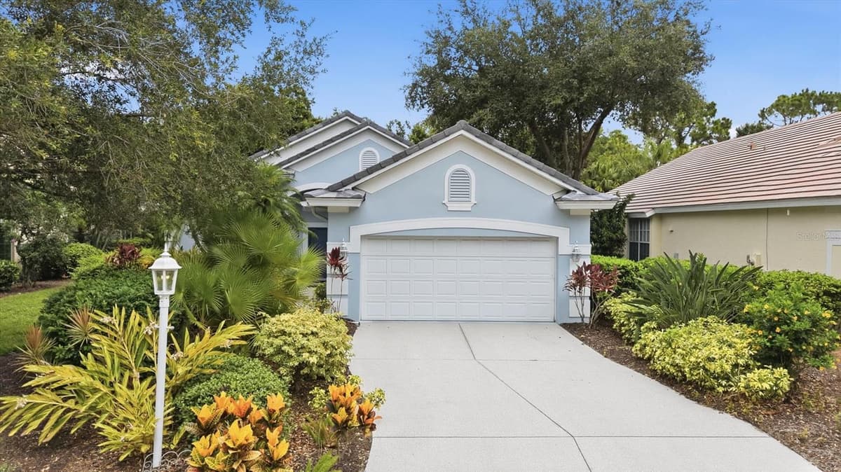 7147 PRESTWICK COURT — photo 3 of 56