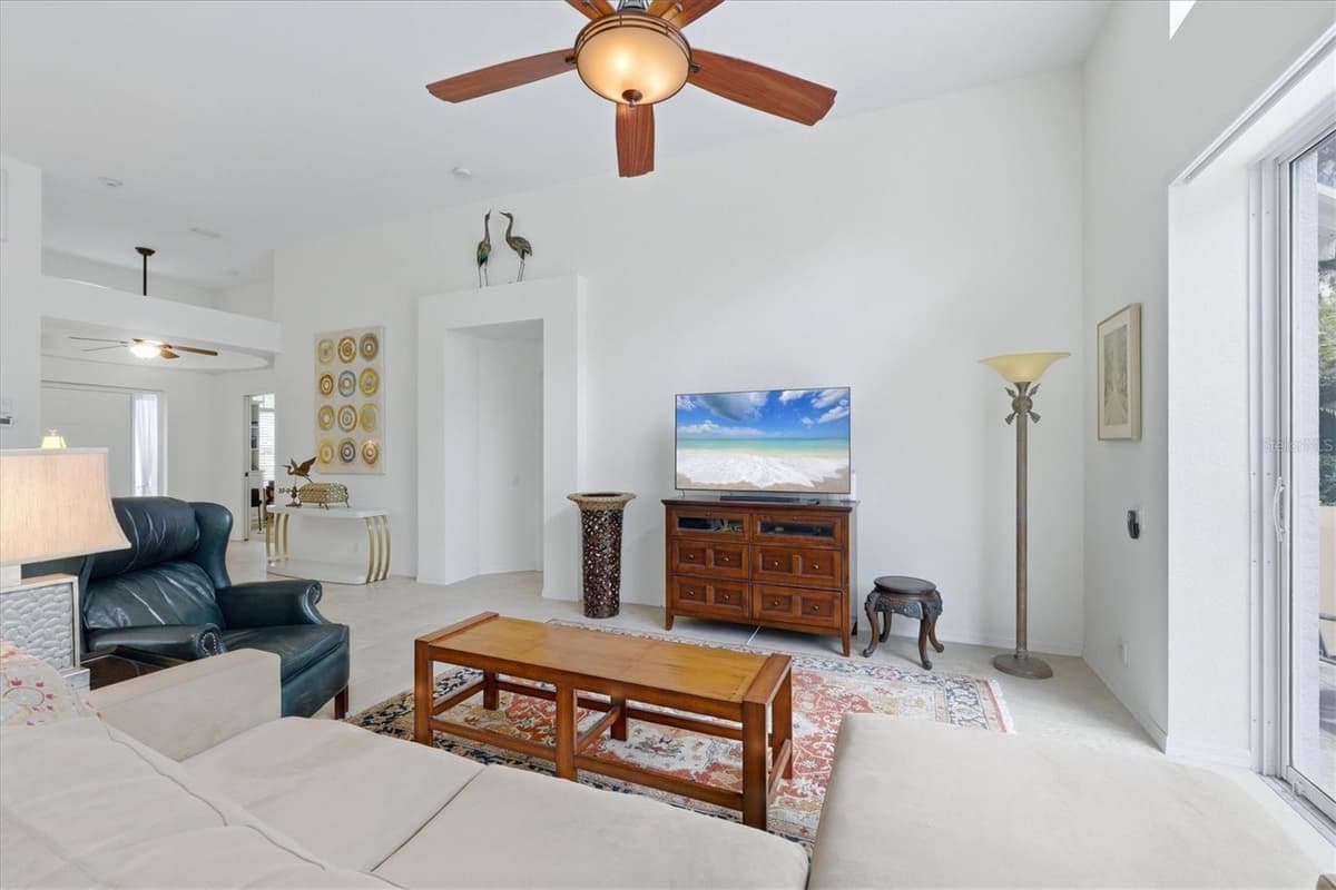 7147 PRESTWICK COURT — photo 11 of 56