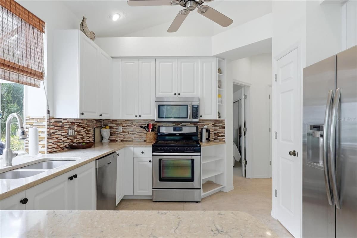 7147 PRESTWICK COURT — photo 20 of 56