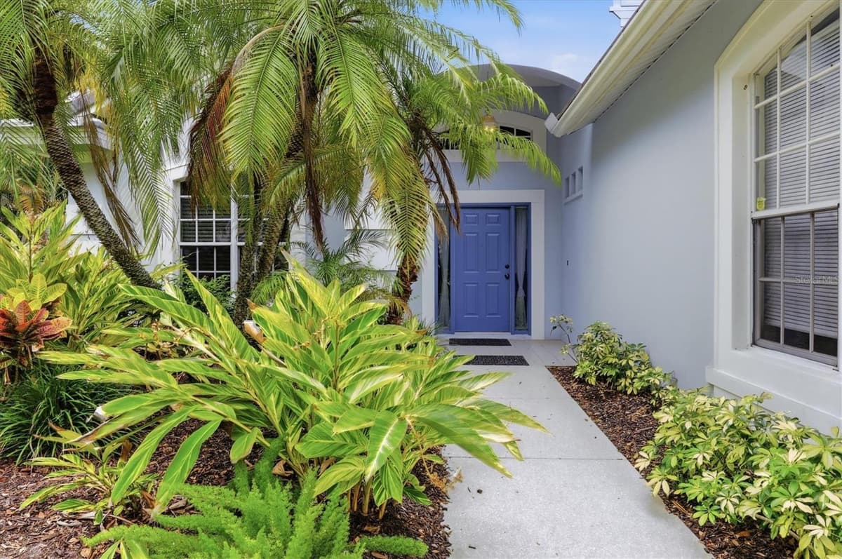 7147 PRESTWICK COURT — photo 4 of 56