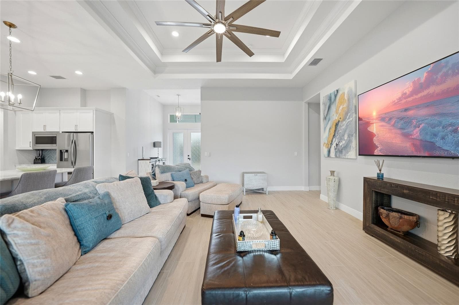 1411 LIGGETT CIRCLE — photo 11 of 59