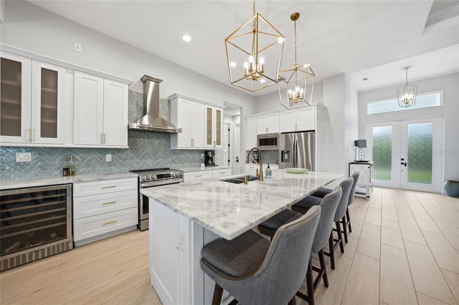 1411 LIGGETT CIRCLE — photo 12 of 59
