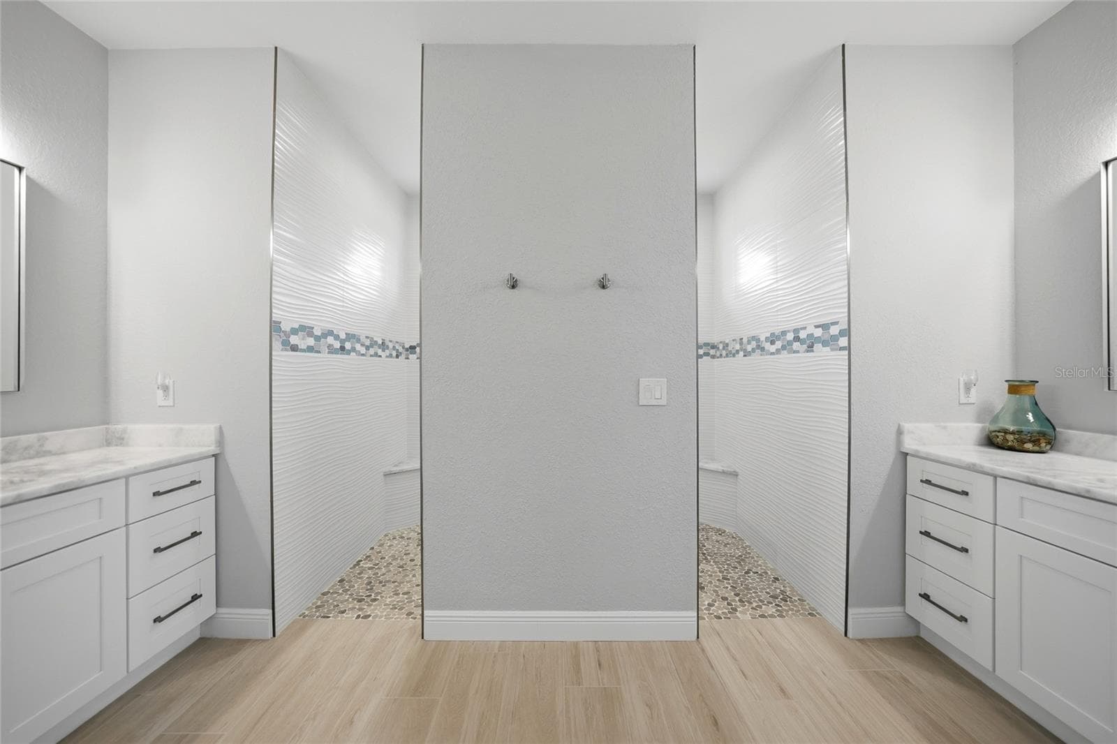 1411 LIGGETT CIRCLE — photo 24 of 59