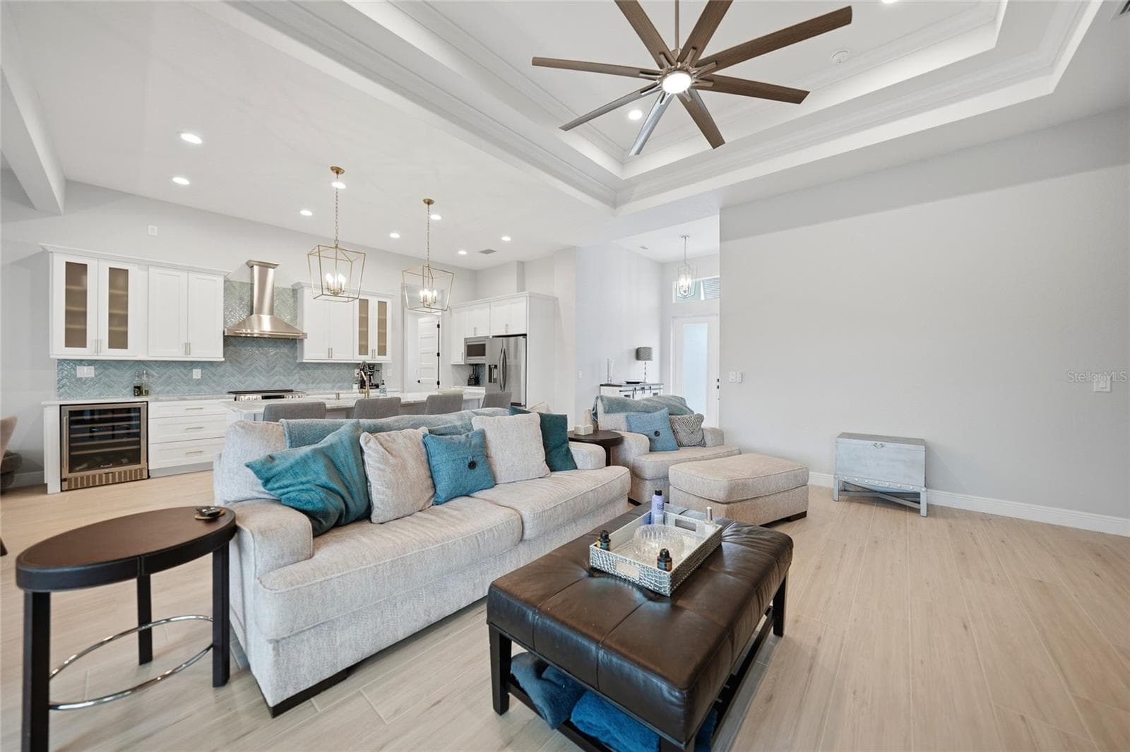 1411 LIGGETT CIRCLE — photo 10 of 59