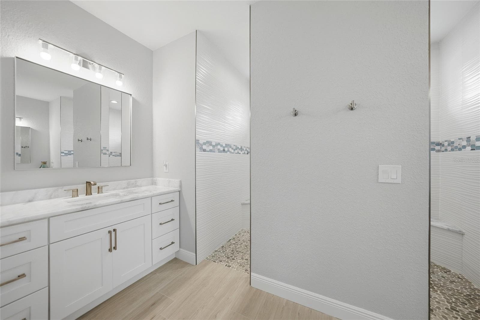 1411 LIGGETT CIRCLE — photo 25 of 59