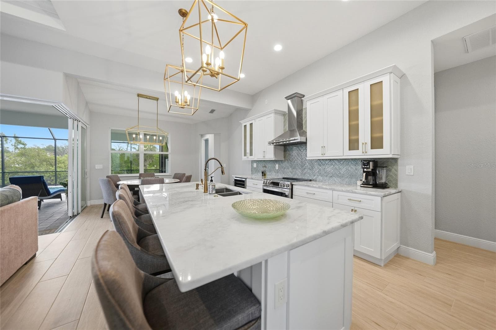 1411 LIGGETT CIRCLE — photo 15 of 59