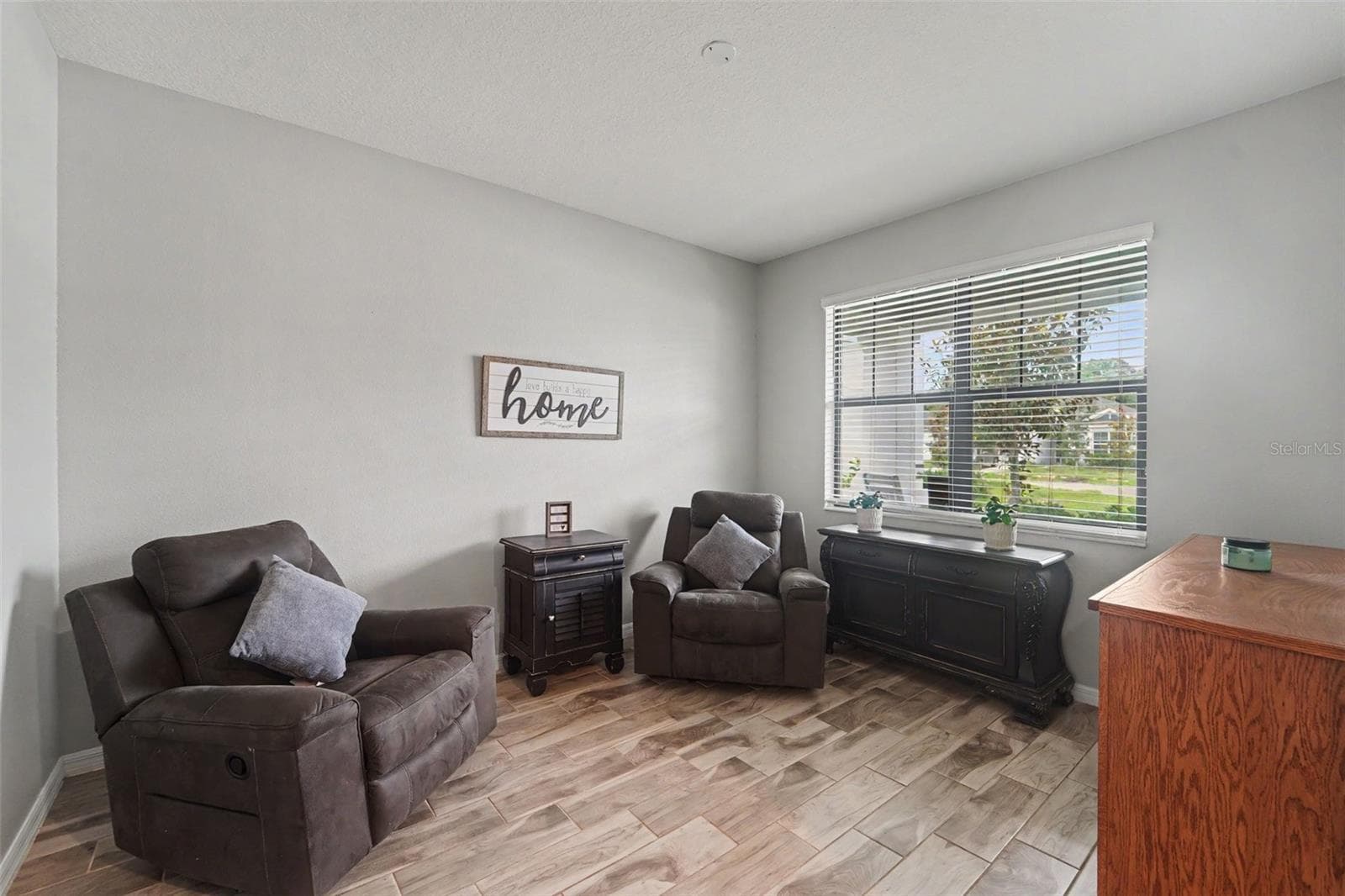 13968 NESBIT COURT — photo 5 of 19