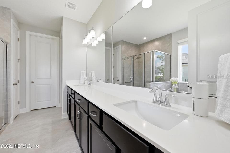 128 WINDWALKER DRIVE — photo 29 of 91