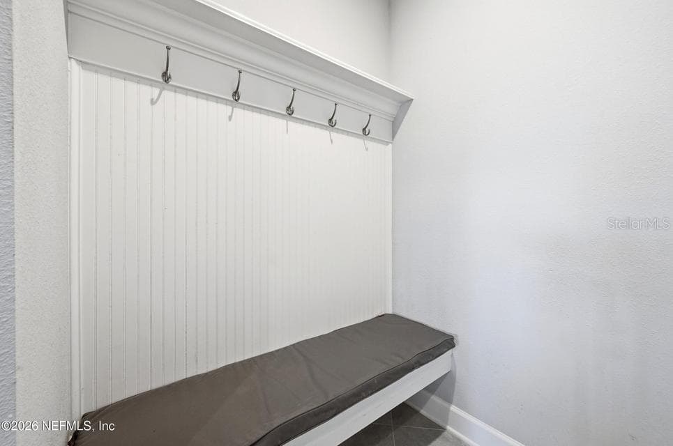 128 WINDWALKER DRIVE — photo 25 of 91