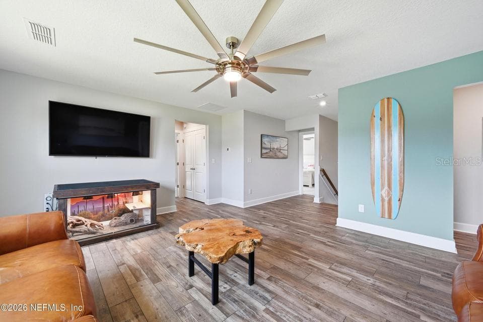 128 WINDWALKER DRIVE — photo 37 of 91