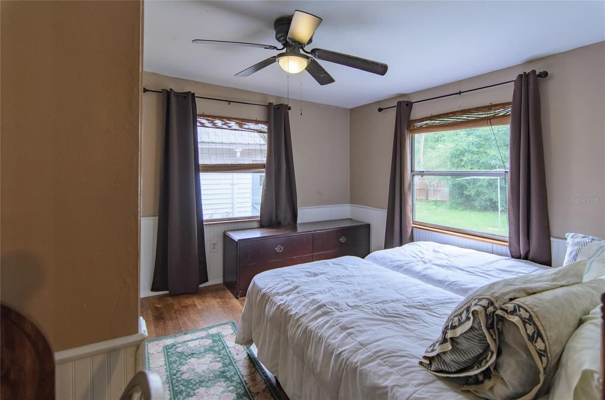 257 DESOTO AVENUE — photo 17 of 25