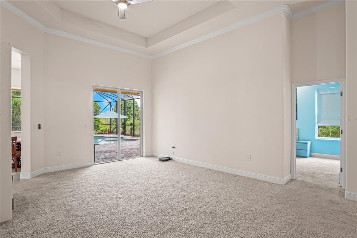 2938 SERENO POINTE DRIVE — photo 11 of 60