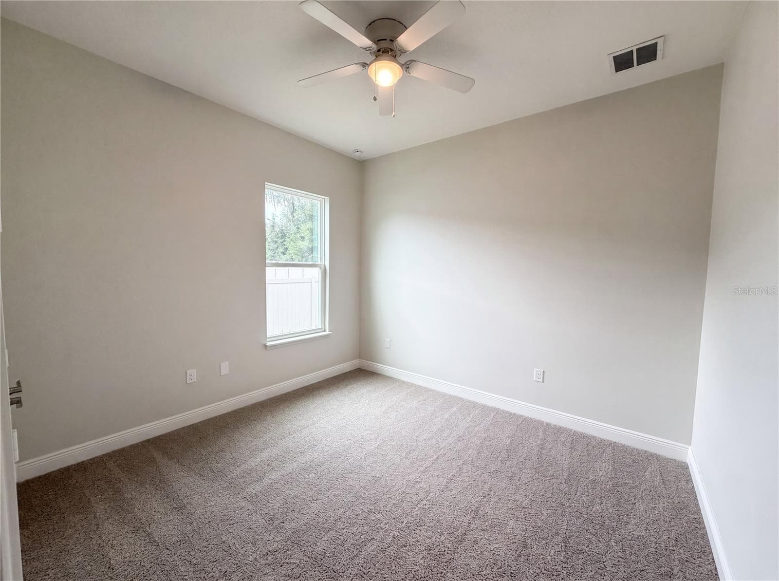 432 NOWELL LOOP — photo 15 of 27