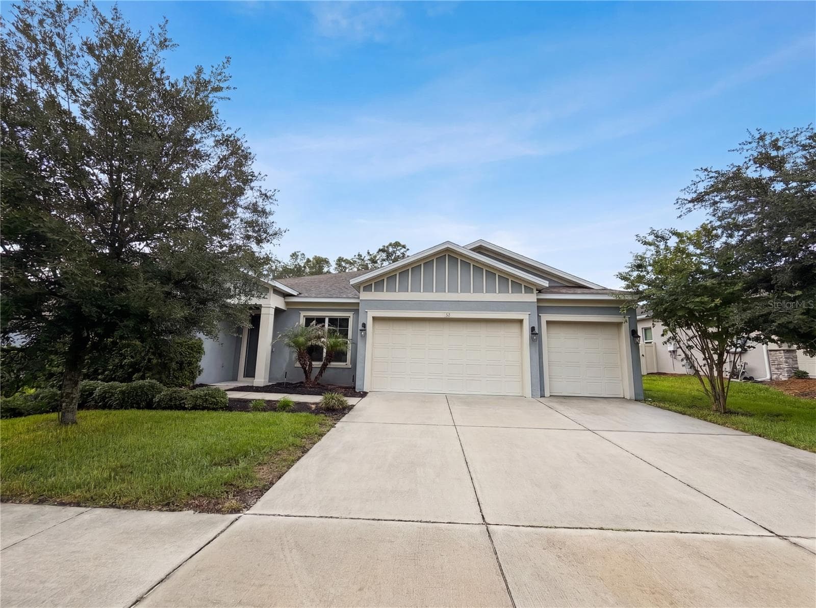 432 NOWELL LOOP