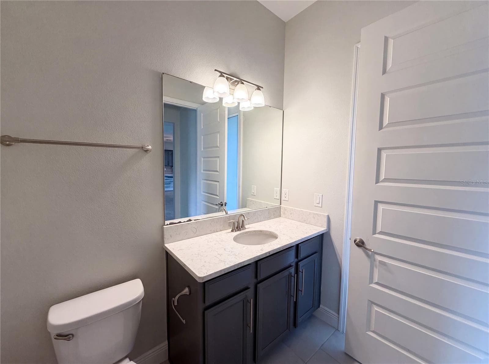 432 NOWELL LOOP — photo 18 of 27