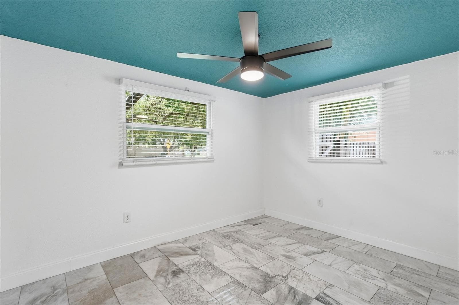 10060 56TH STREET — photo 16 of 24