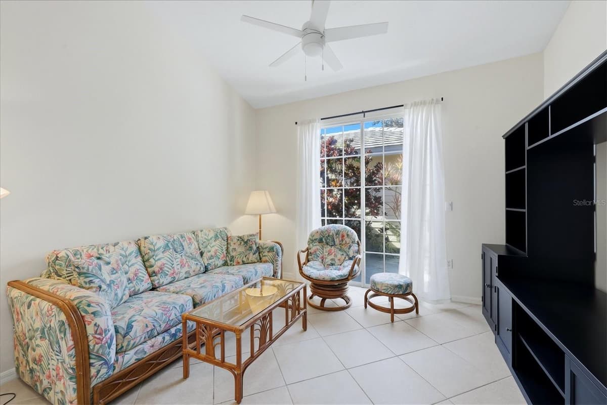 7630 WHITEBRIDGE GLEN — photo 17 of 66
