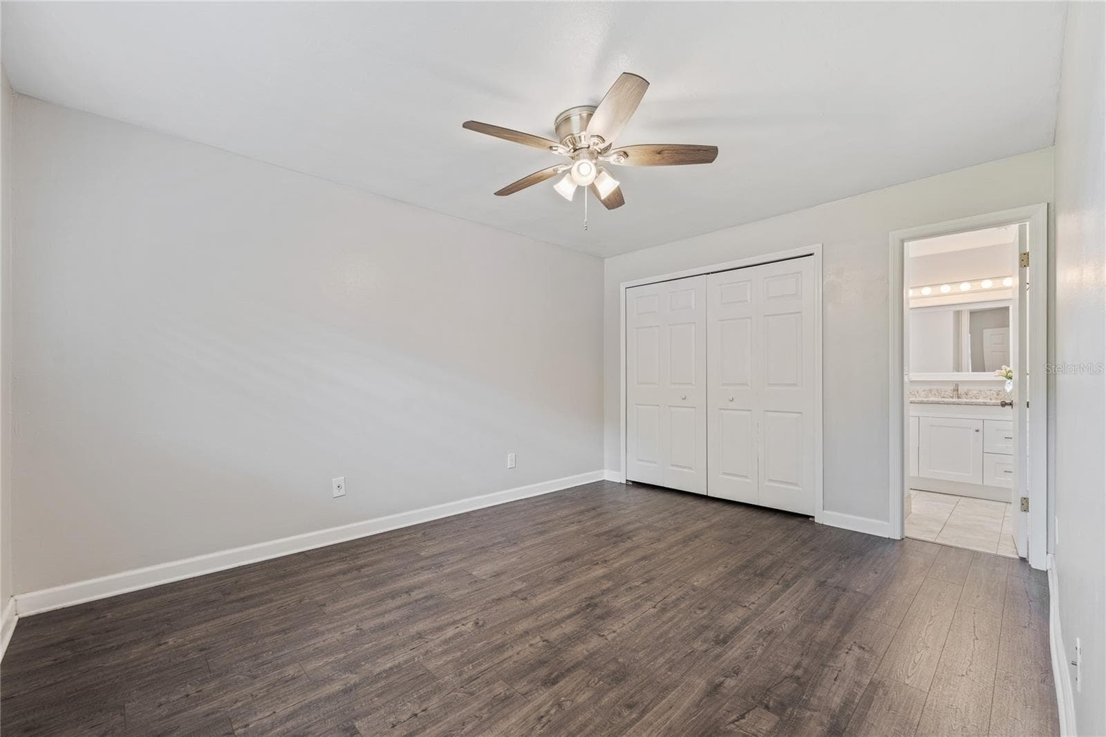 1016 MANCHESTER CIRCLE — photo 14 of 22