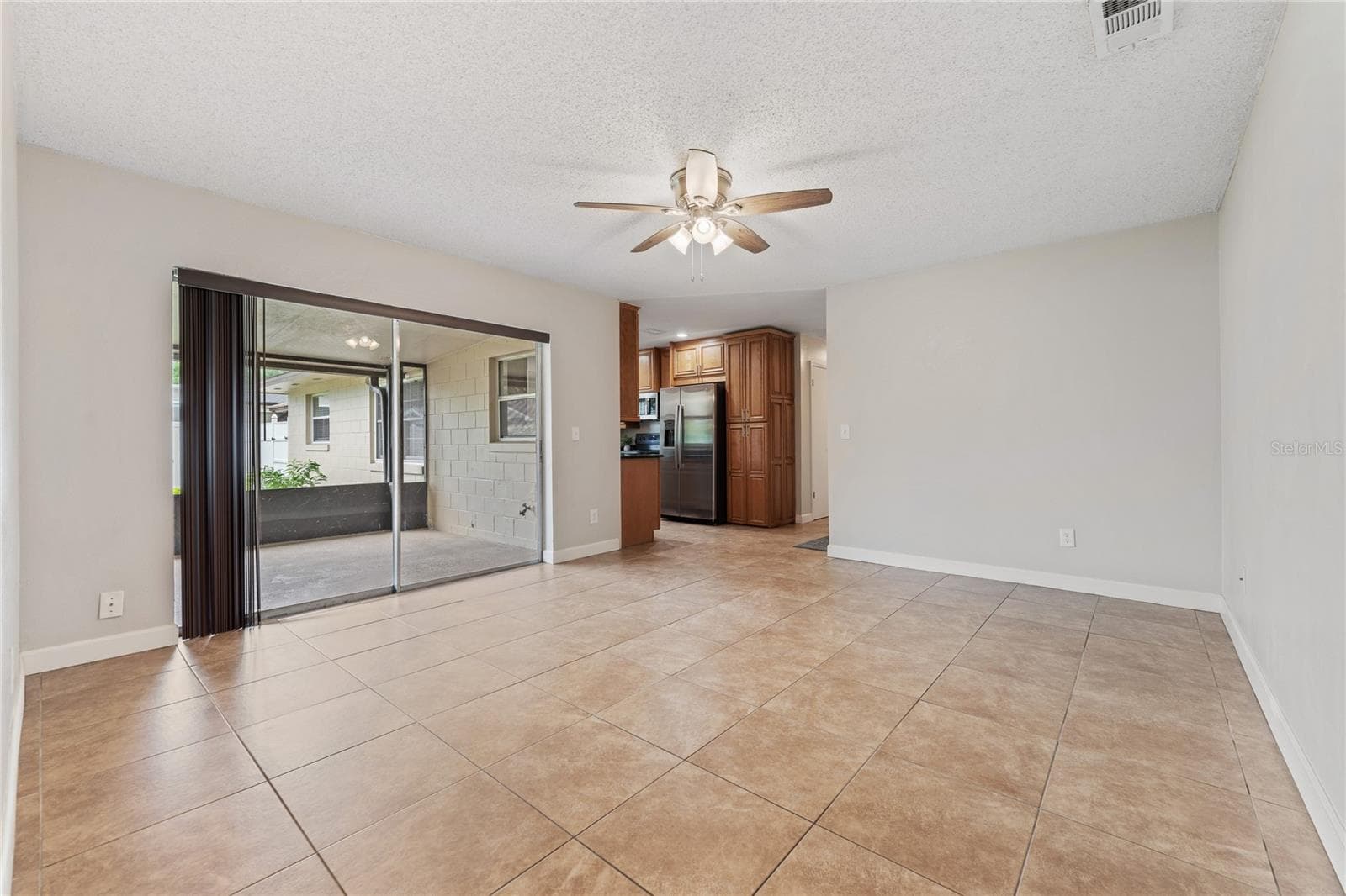 1016 MANCHESTER CIRCLE — photo 15 of 22