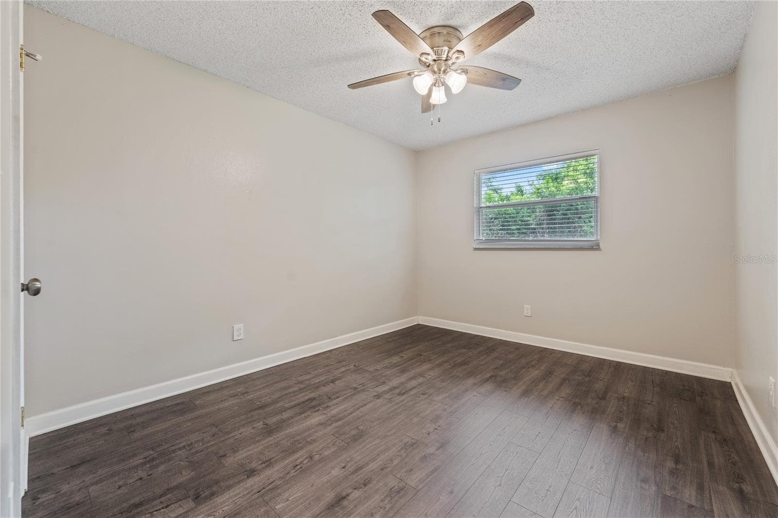 1016 MANCHESTER CIRCLE — photo 19 of 22