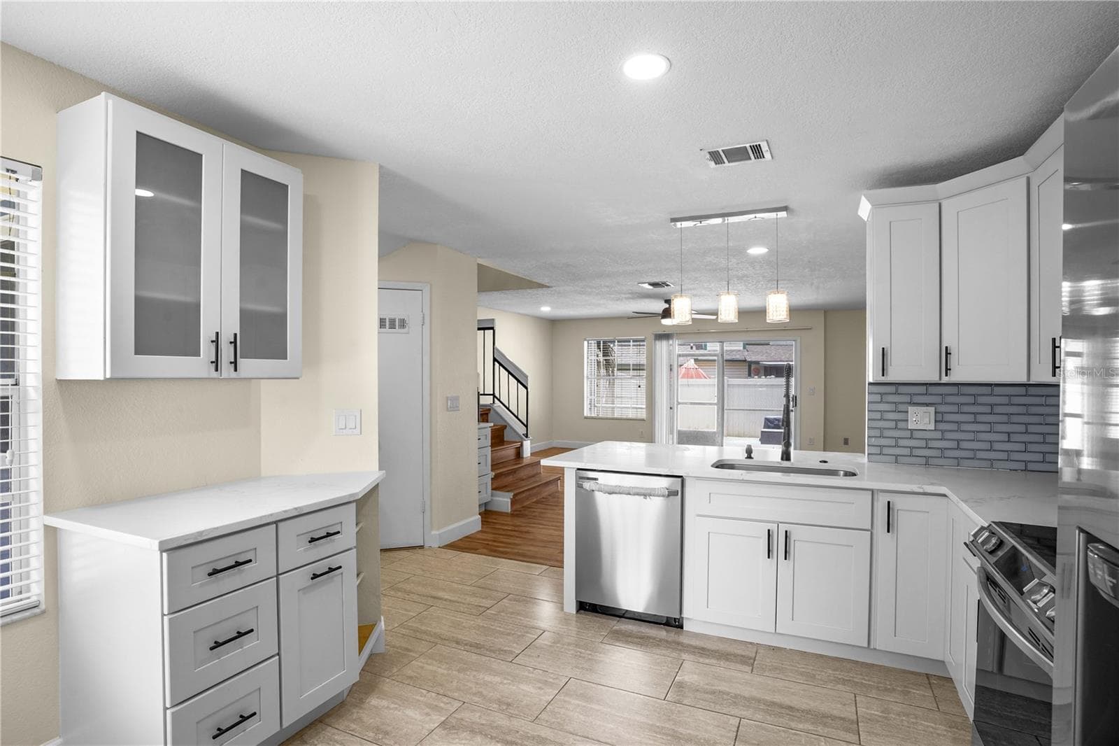 2823 BOULDER FALLS COURT — photo 17 of 48