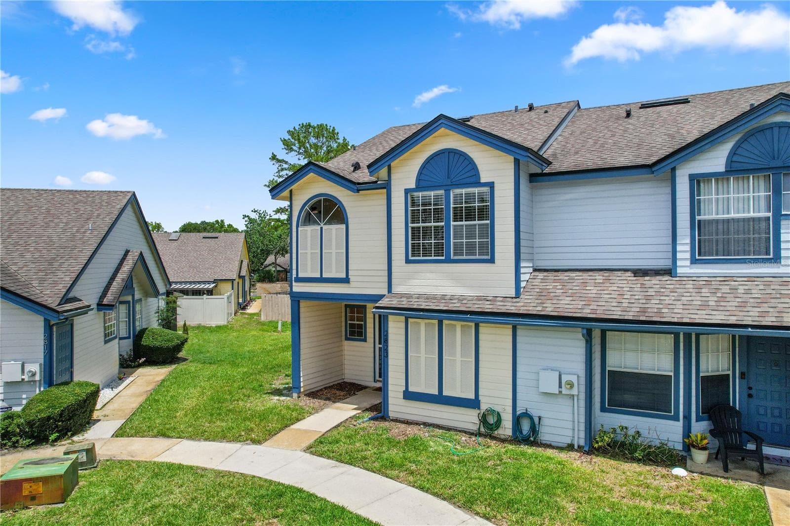 2823 BOULDER FALLS COURT — photo 3 of 48