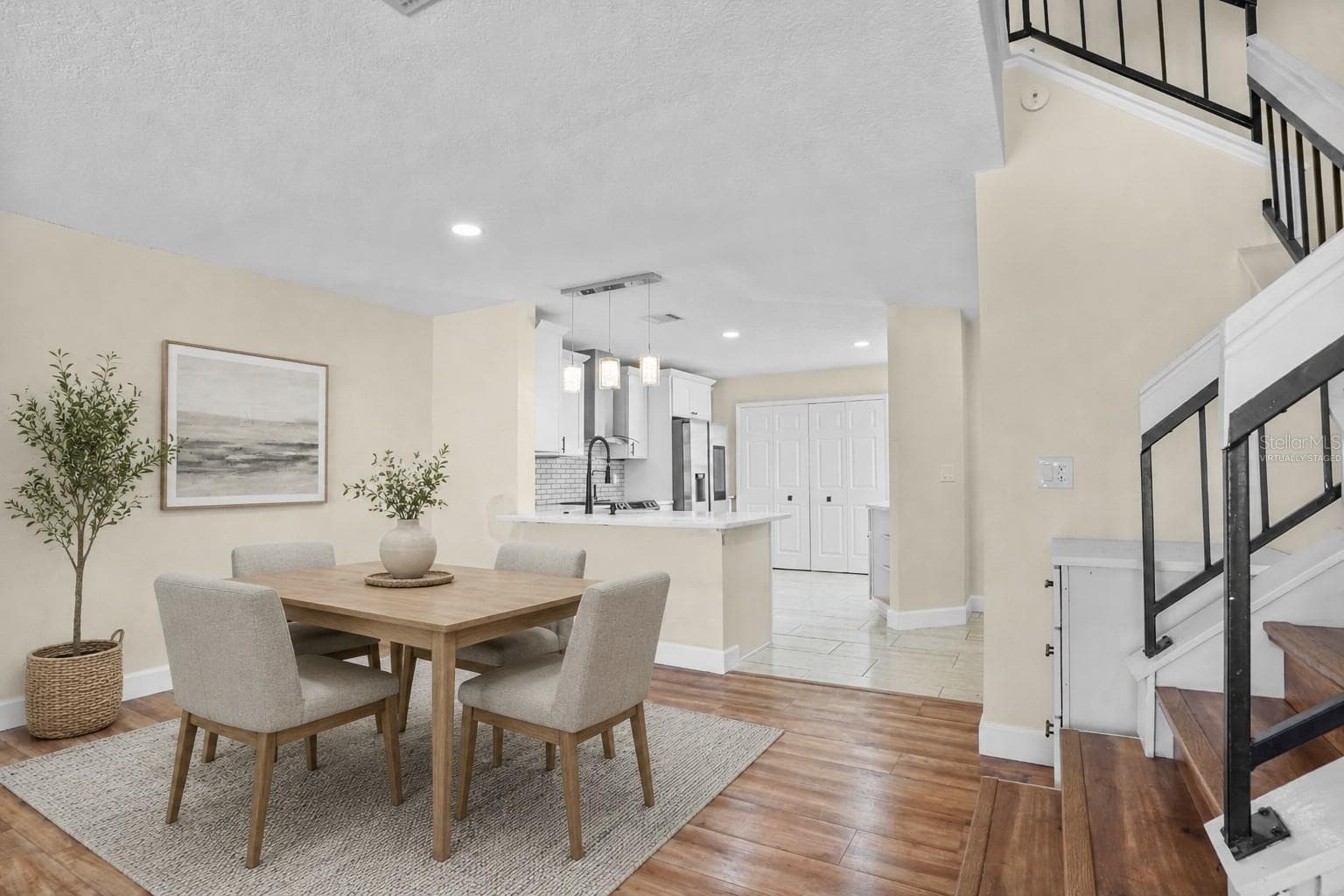 2823 BOULDER FALLS COURT — photo 12 of 48