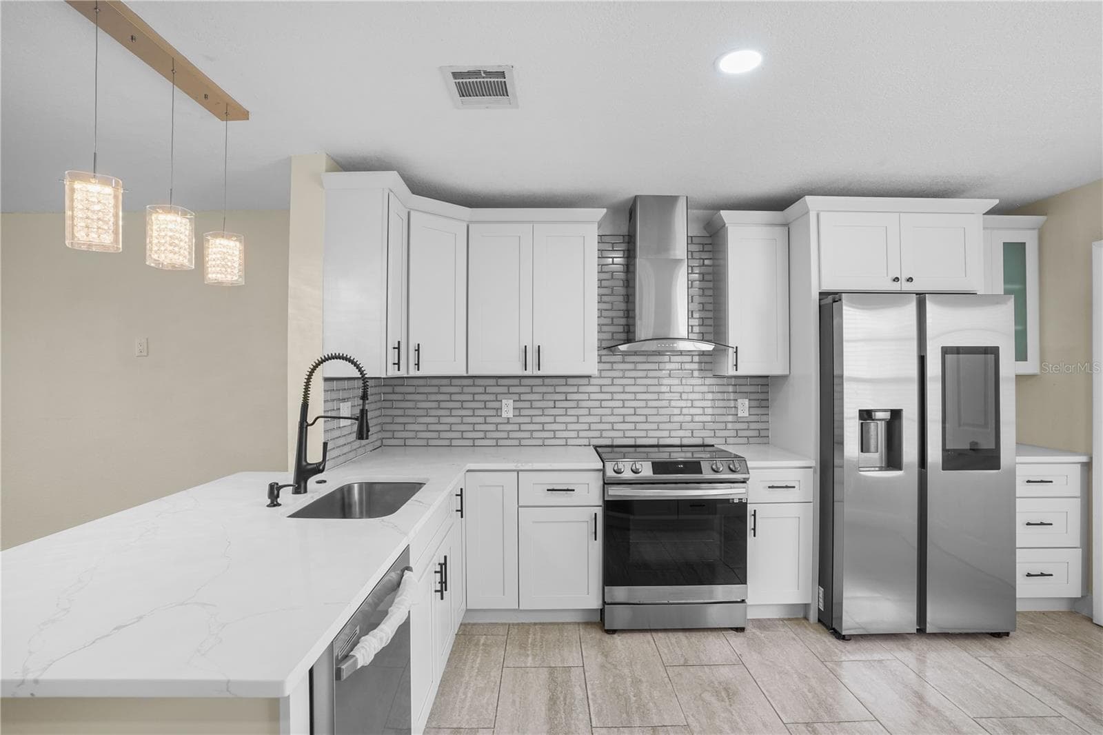 2823 BOULDER FALLS COURT — photo 15 of 48