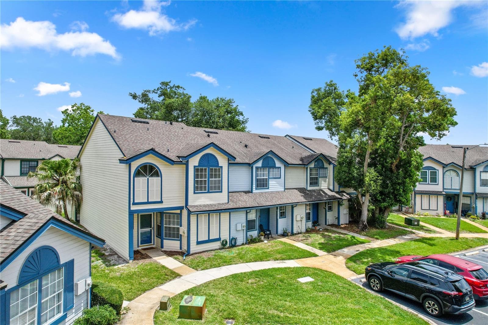 2823 BOULDER FALLS COURT — photo 4 of 48