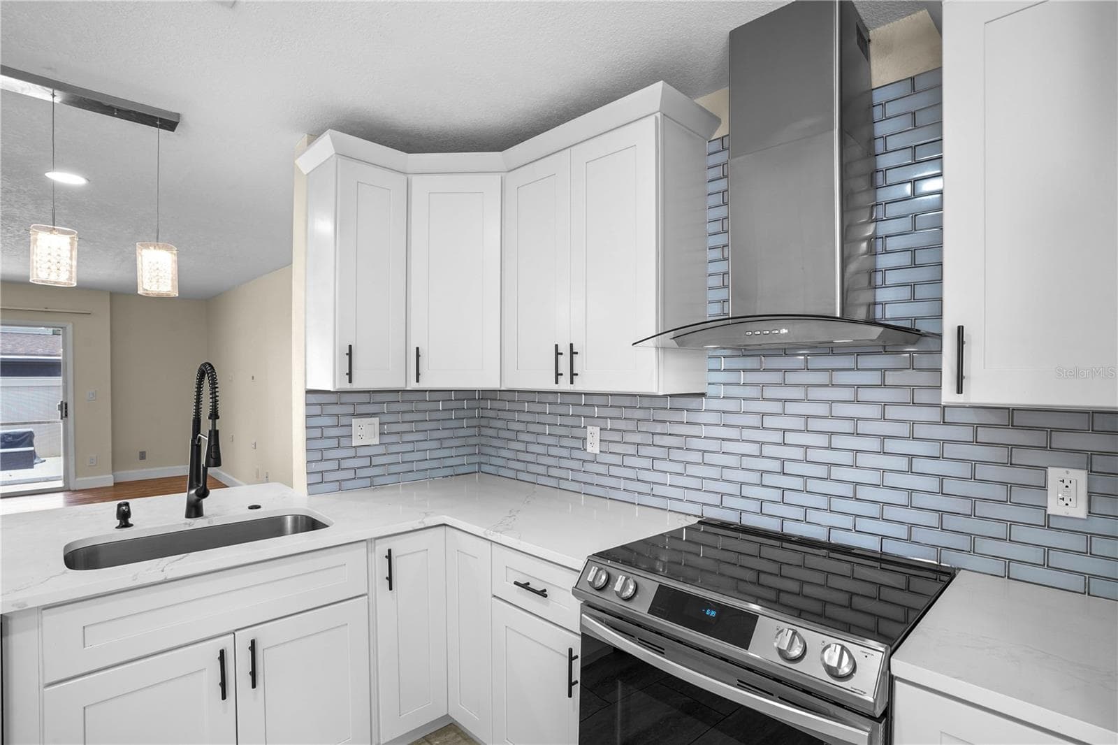 2823 BOULDER FALLS COURT — photo 18 of 48