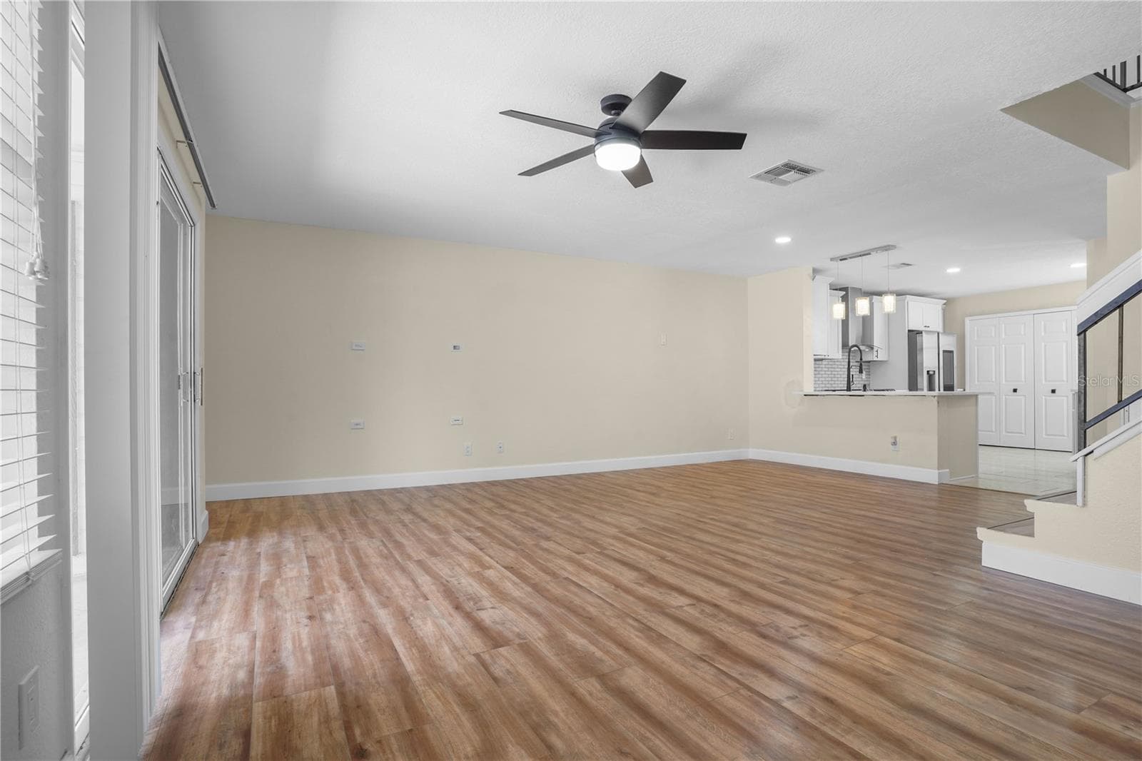 2823 BOULDER FALLS COURT — photo 11 of 48