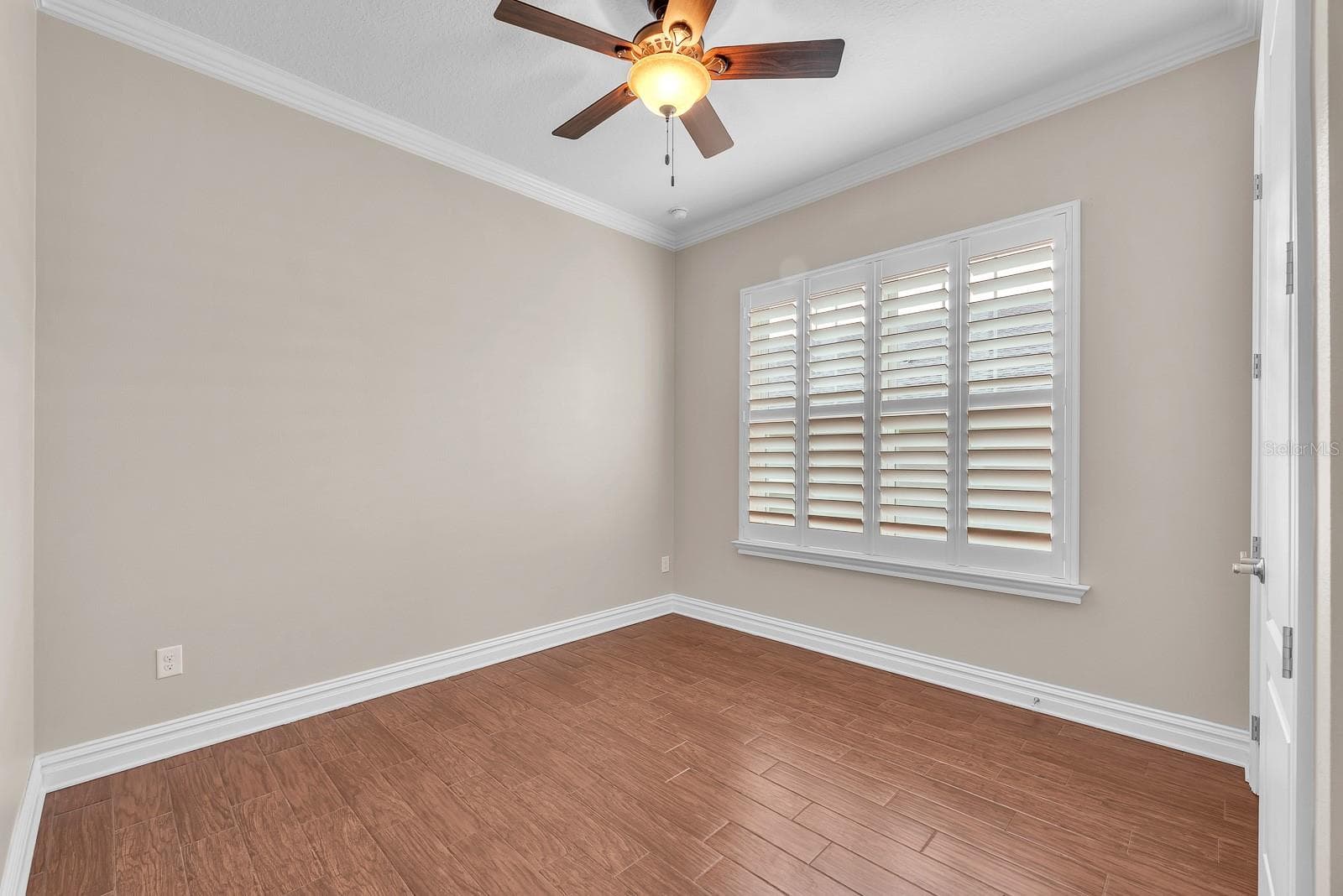 5208 ALAFIA FALLS DRIVE — photo 28 of 54