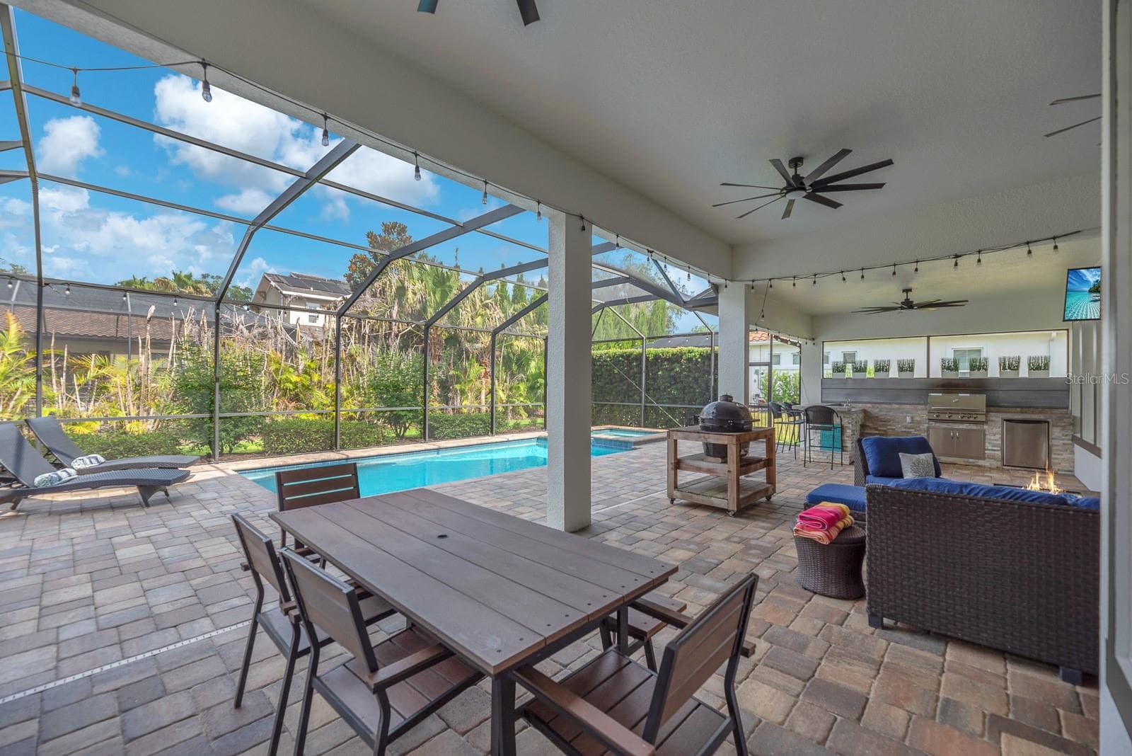 5208 ALAFIA FALLS DRIVE — photo 41 of 54