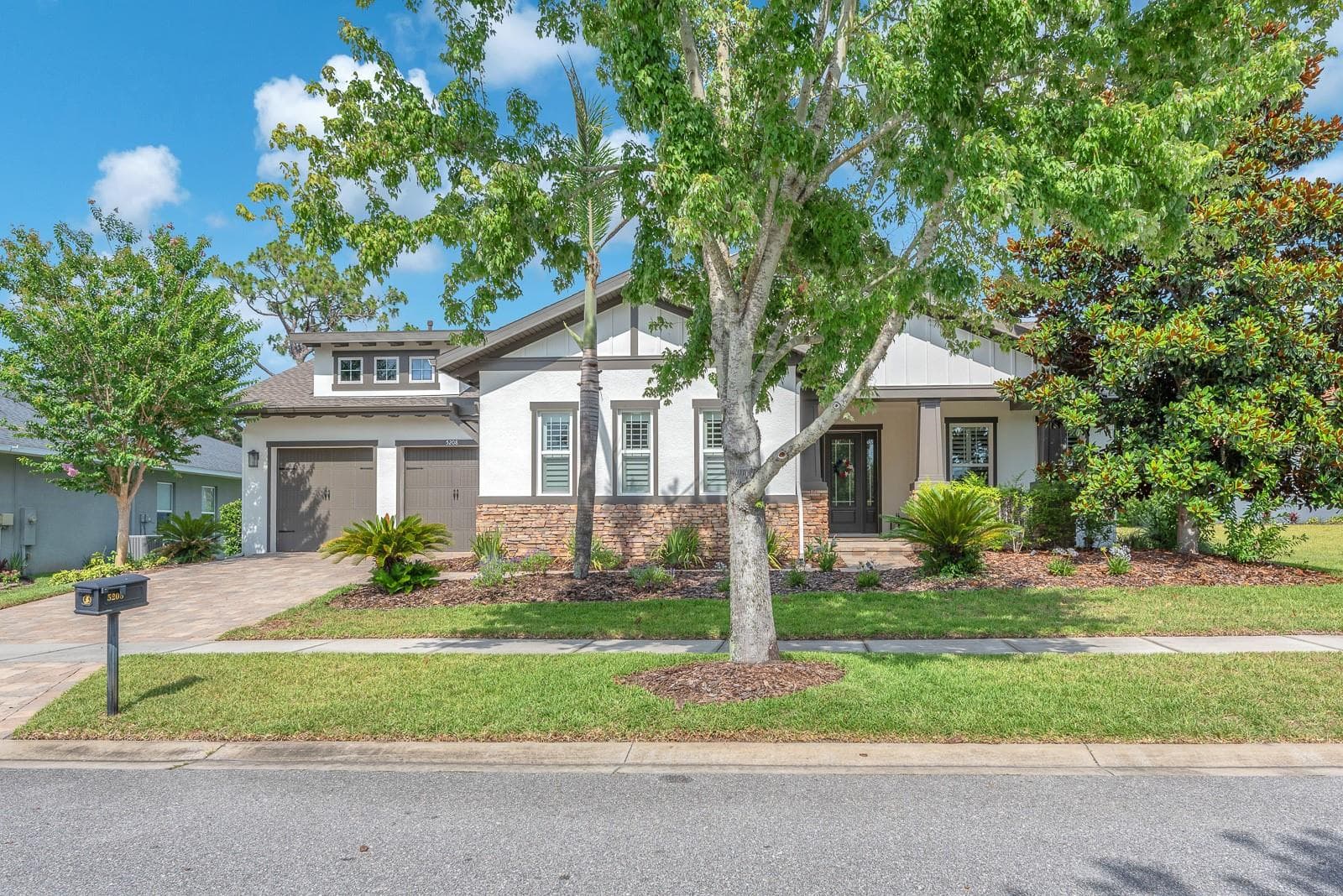 5208 ALAFIA FALLS DRIVE — photo 3 of 54