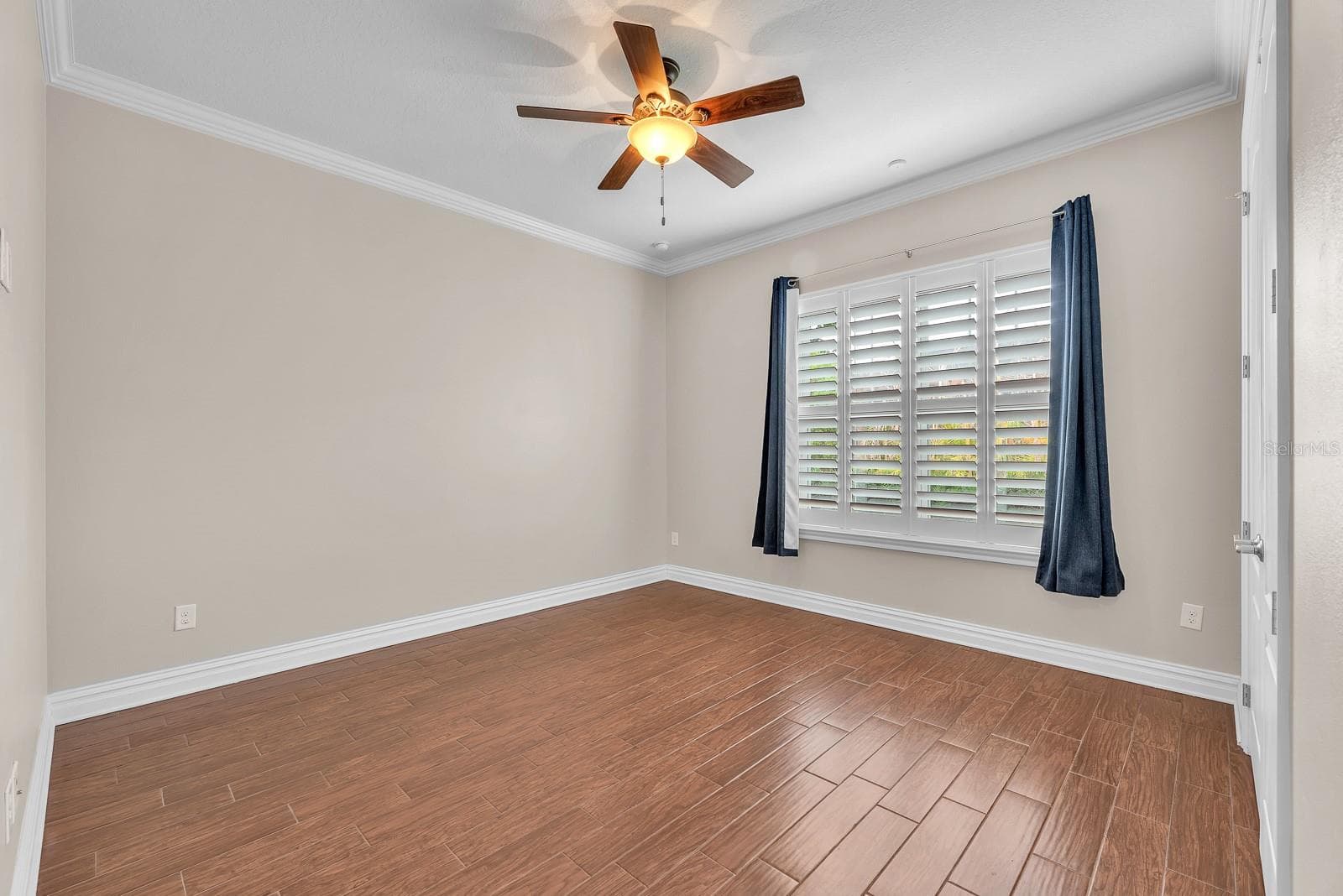 5208 ALAFIA FALLS DRIVE — photo 30 of 54