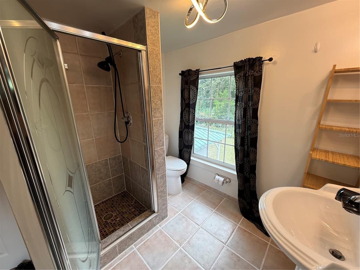110 VOLUSIA AVENUE — photo 18 of 33