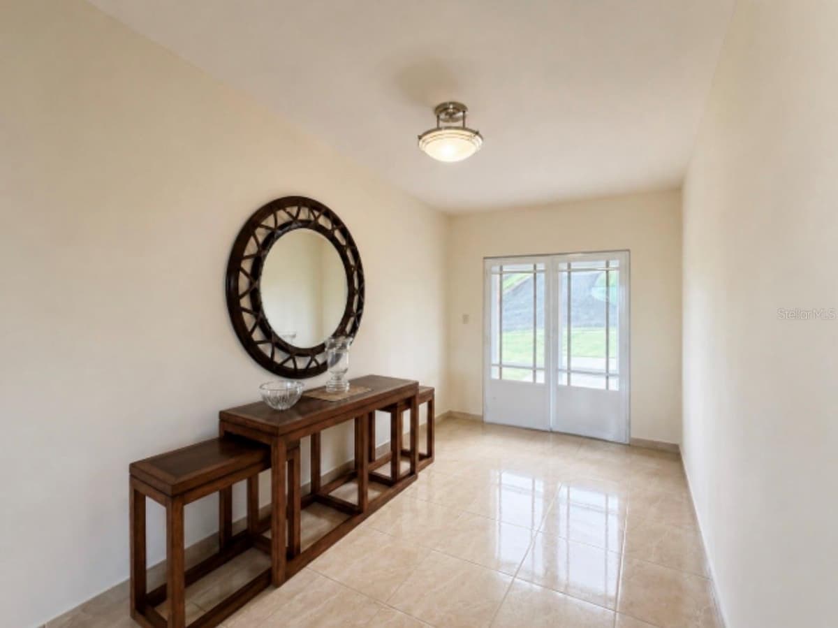 22 MANSIONES DE TERRALINDA — photo 3 of 20