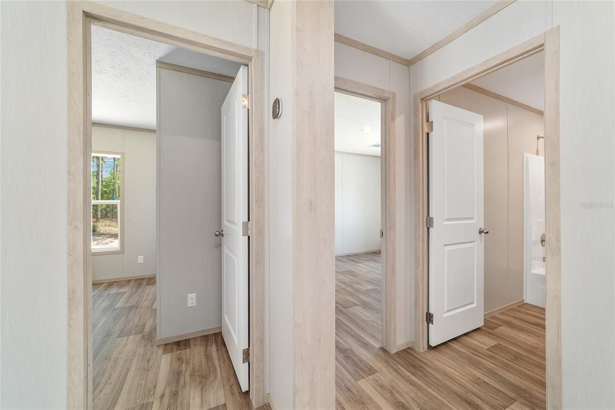 14830 21ST PLACE — photo 36 of 61