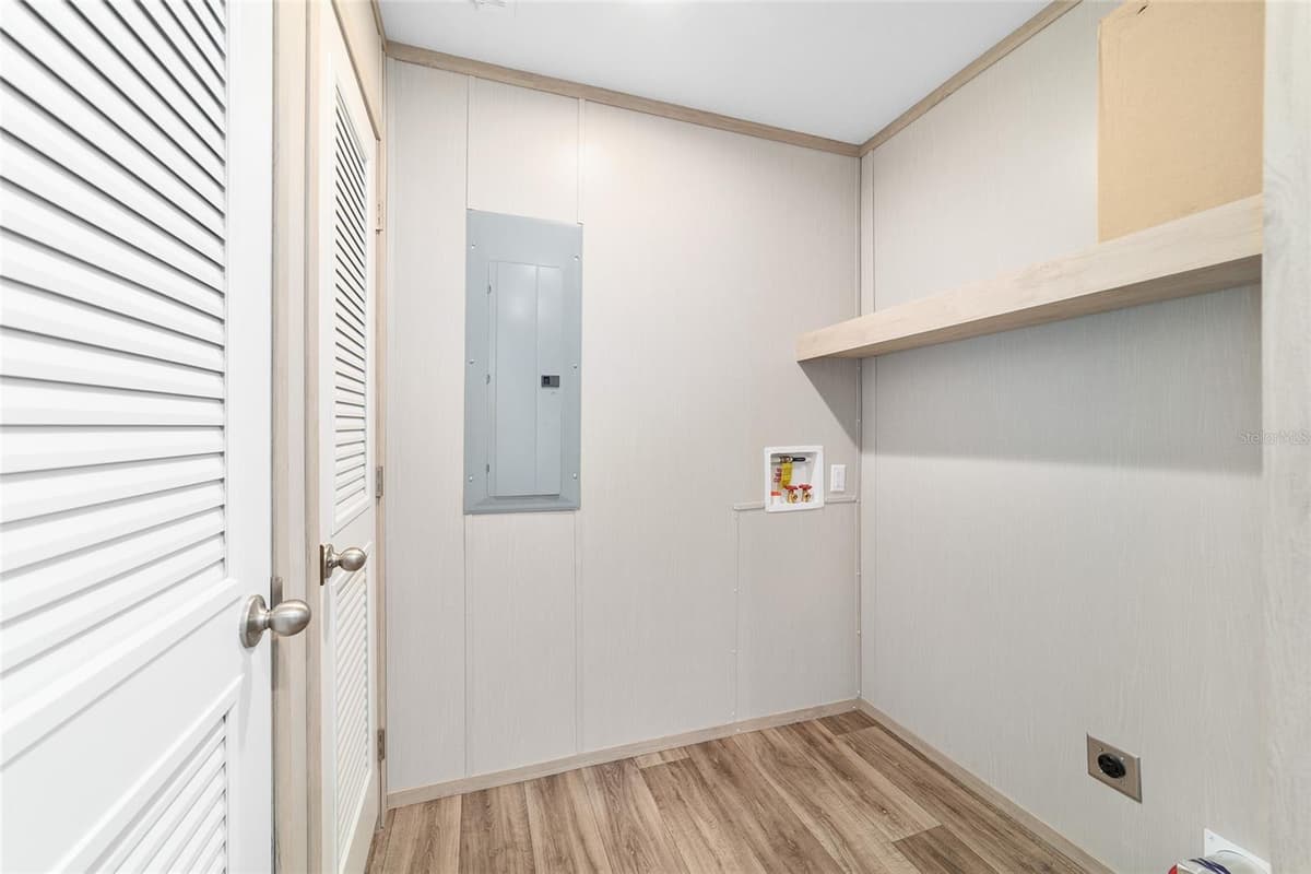 14830 21ST PLACE — photo 45 of 61