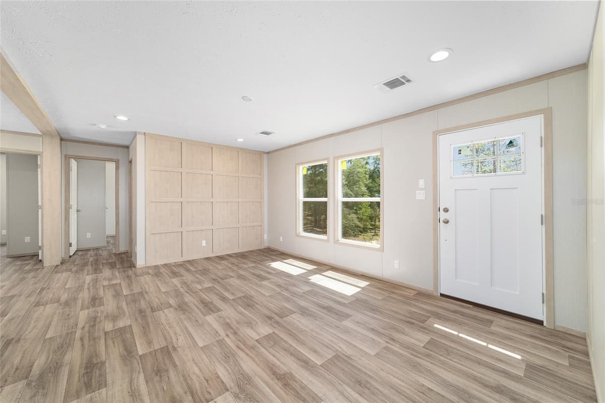 14830 21ST PLACE — photo 17 of 61