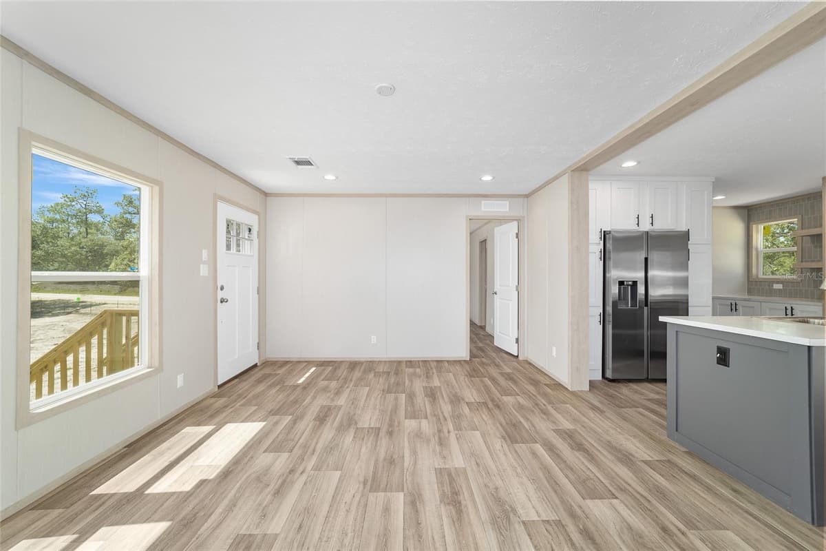 14830 21ST PLACE — photo 20 of 61
