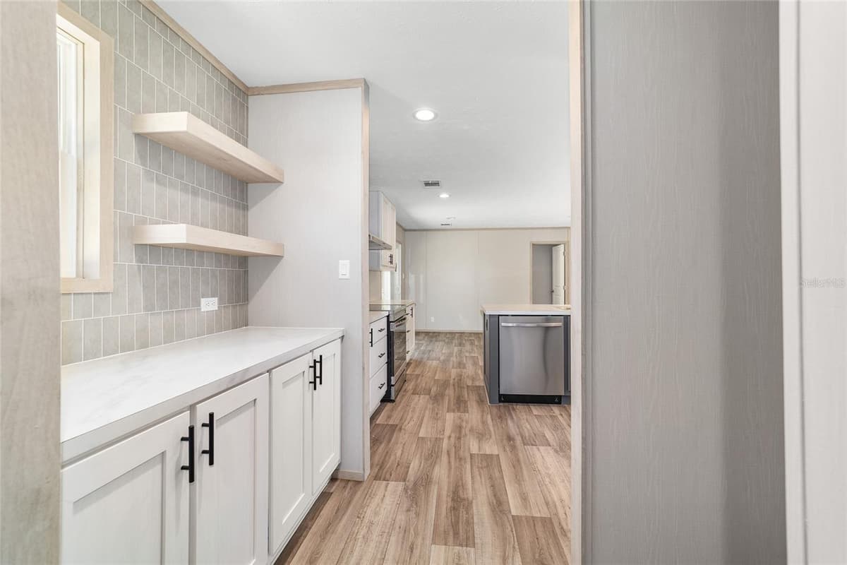 14830 21ST PLACE — photo 48 of 61